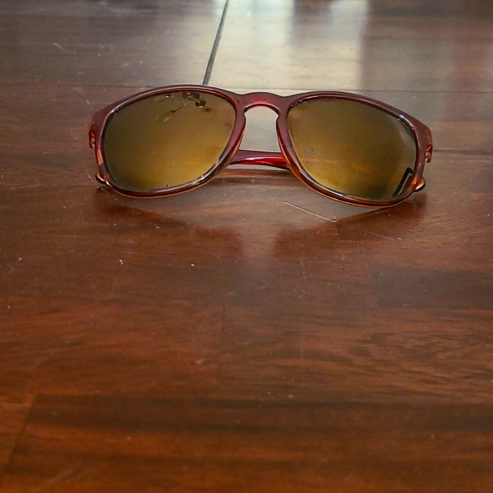 Suncloud polarized sunglasses.